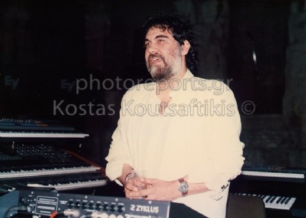 Vangelis Βαγγέλης Παπαθανασίου Μουσικοσυνθέτης 02