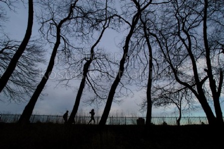 Tρέχοντας στη Νέα Υόρκη, στο Σέντραλ πάρκ, γύρω από την λίμνη Kennedy-Onassis.